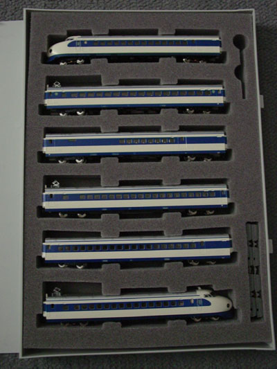 0-2000 Series Shinkansen :: Tomix 0-2000