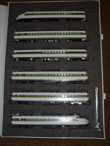 0-7000 Series Shinkansen :: Tomix 0-7000 Fresh Green Color