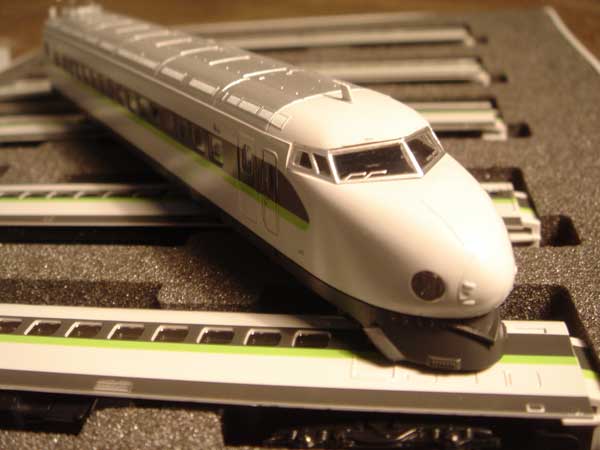 0-7000 Series Shinkansen :: Tomix 0-7000 Fresh Green Color