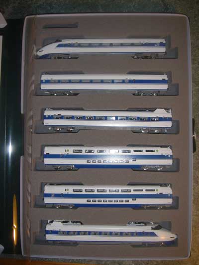 100 Series Shinkansen :: Kato 100-series Shinkansen