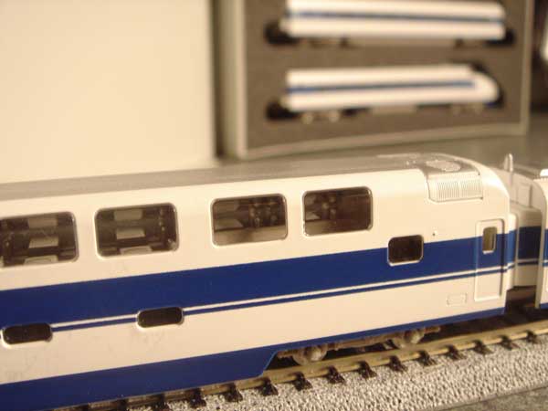100 Series Shinkansen :: Tomix 100-series Shinkansen