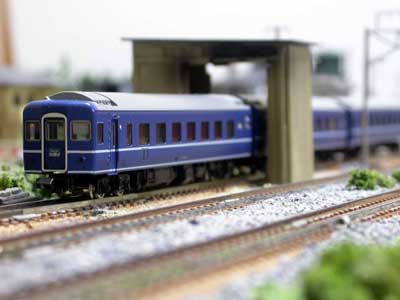 14 Series Blue Train