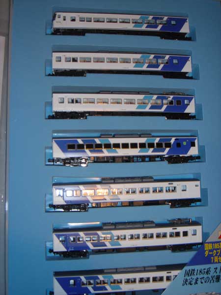 184 Series Interurban EMU :: 