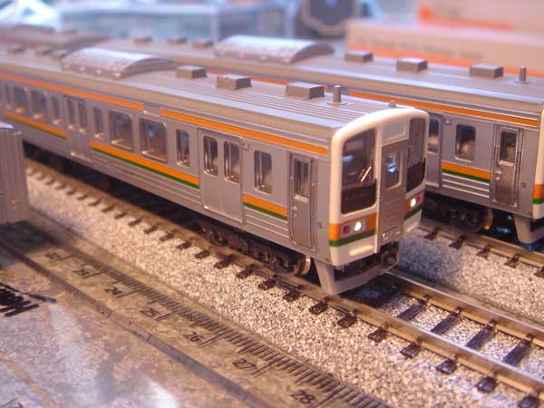 211 Series EMU