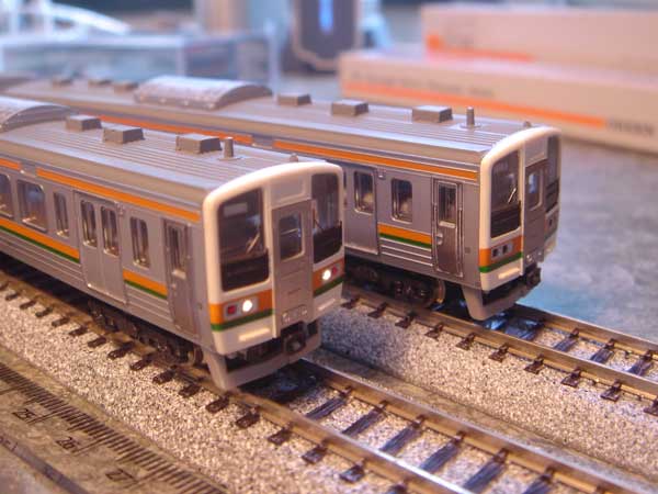 211 Series EMU