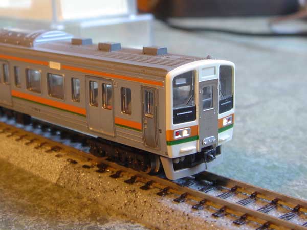 211 Series EMU