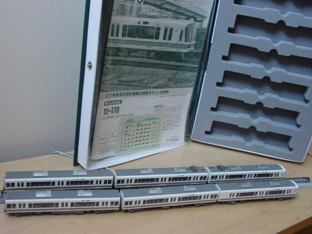 221 Series EMU
