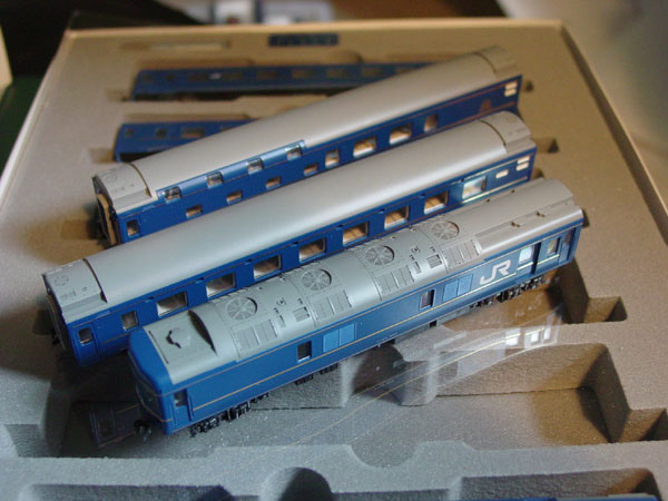 24/25 Series Blue Train