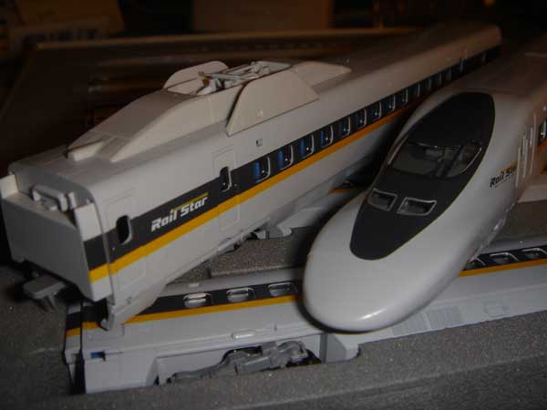 700 Series Shinkansen :: Hikari Rail Star
