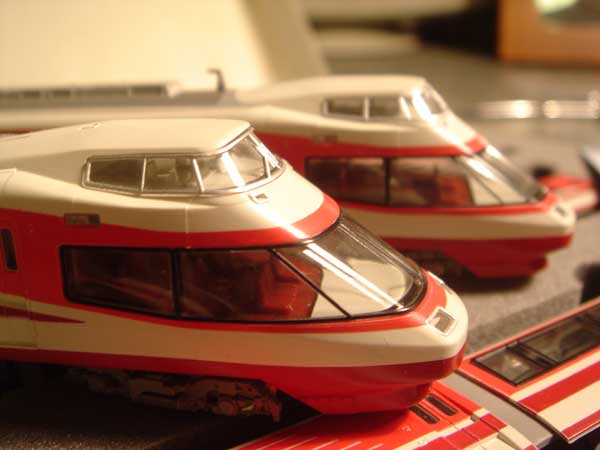 Odakyu OER10000 Romance Car Express :: Kato OER10000