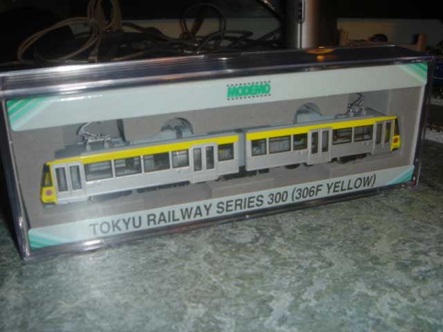 Tokyu 300 Urban Tram :: Modemo Tokyu 306F Tram (Yellow)