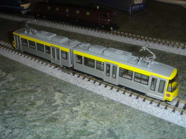Tokyu 300 Urban Tram :: Modemo Tokyu 306F Tram (Yellow)