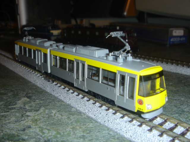 Tokyu 300 Urban Tram :: Modemo Tokyu 306F Tram (Yellow)