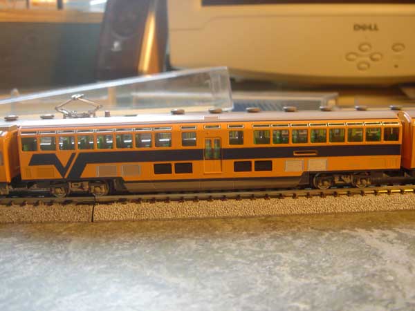 Semi-Duplex VistaCar Interurban EMU